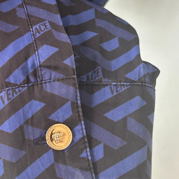Versace women's La Greca all over printed button down blouse size 38 (US 2 - 4) - Picture 4 of 14